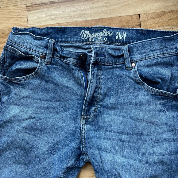 Wrangler retro slim boot jeans - Picture 2 of 3